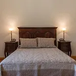 La De Maruchi Inn *