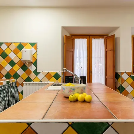 Πανδοχείο La De Maruchi Pozaldez