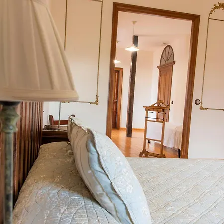 La De Maruchi Pozaldez