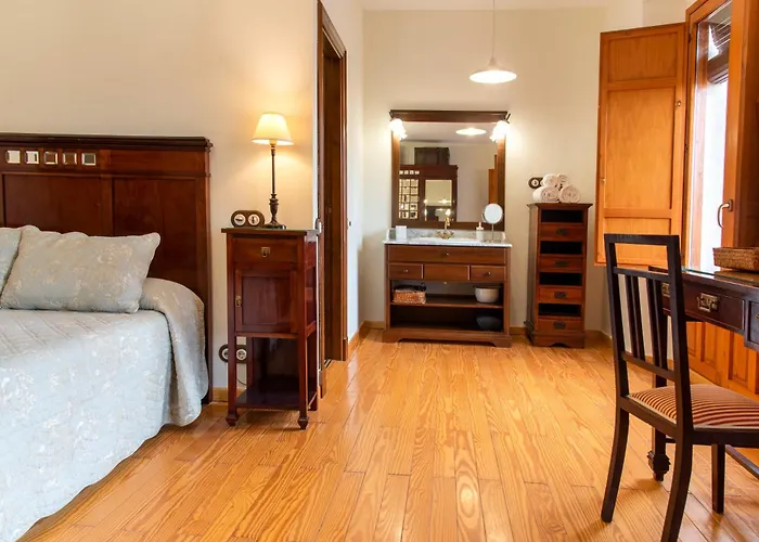 La De Maruchi Pozaldez